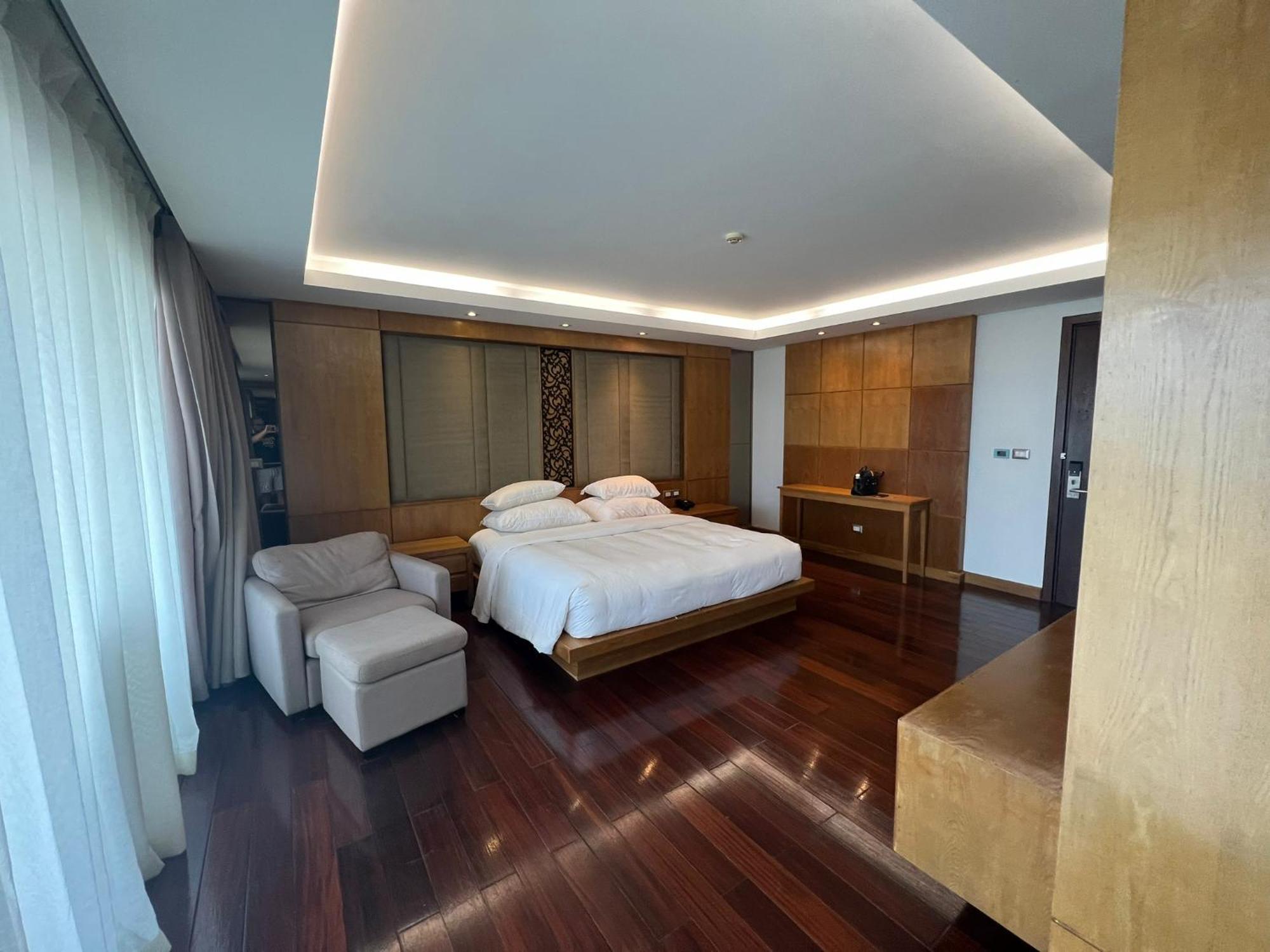 The Nchantra Beachfront Resort Phuket Exterior foto